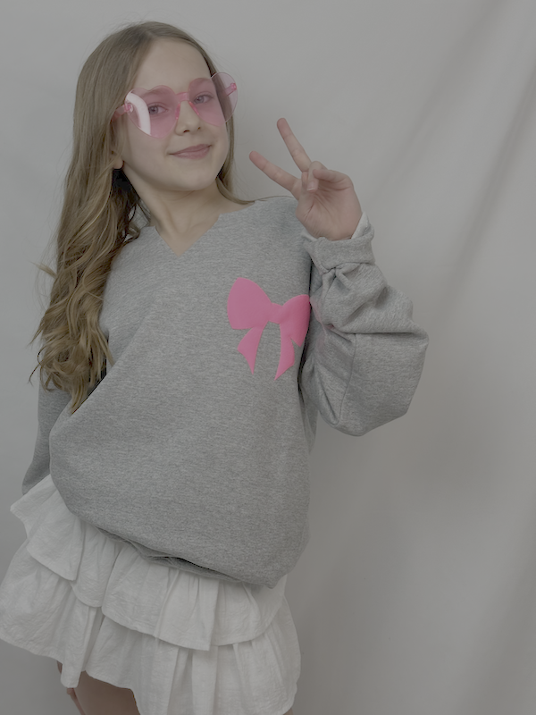 Gray Splitneck w/Bow Sweatshirt